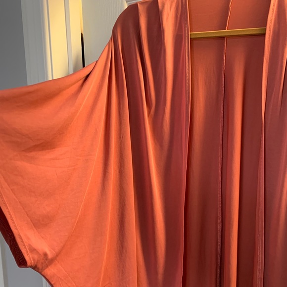 Cardigan kimono made in USA w/ free tank top soft - Picture 5 of 6